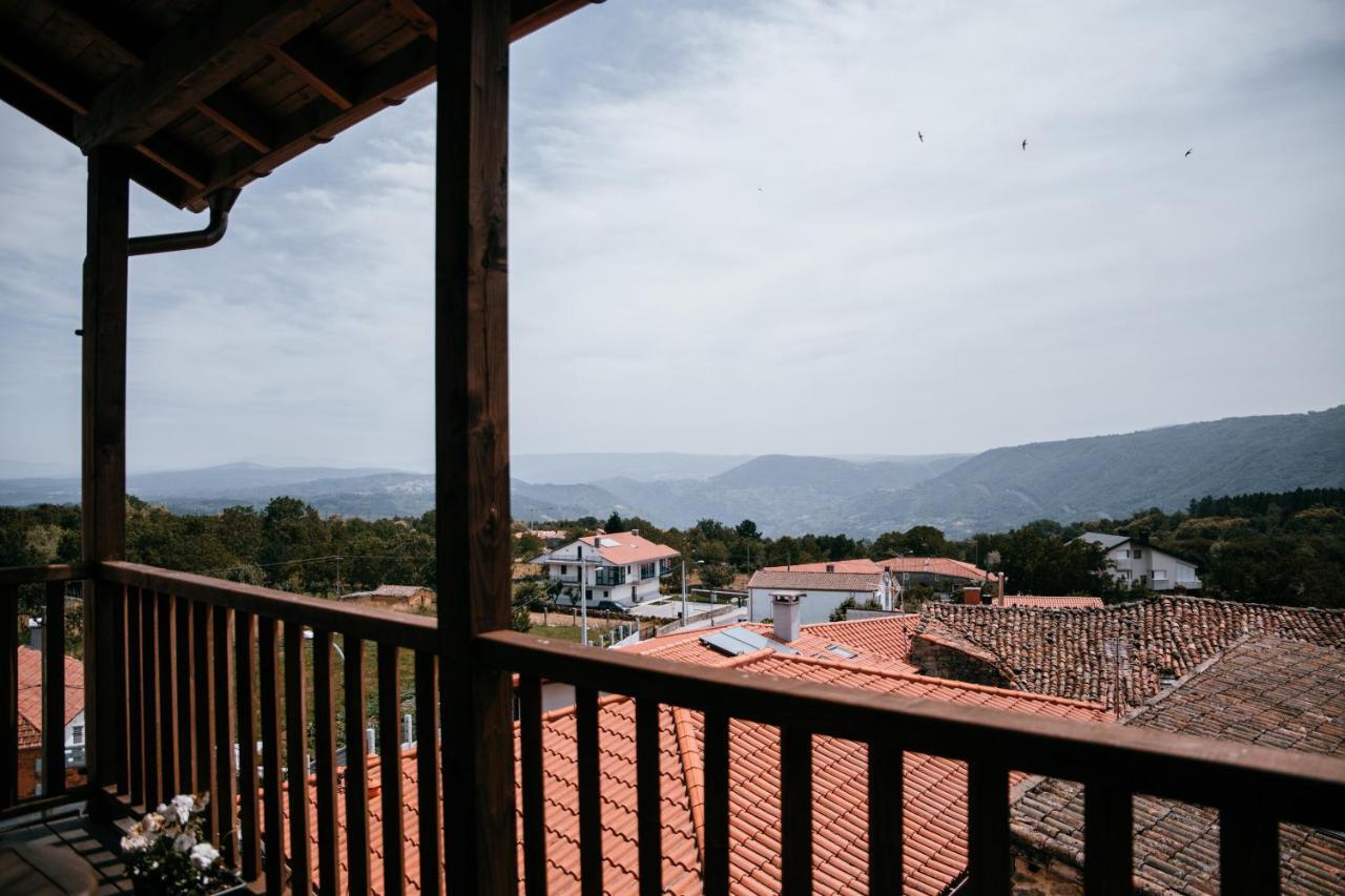 O balcón da ribeira Hotel Parada del Sil Bagian luar foto
